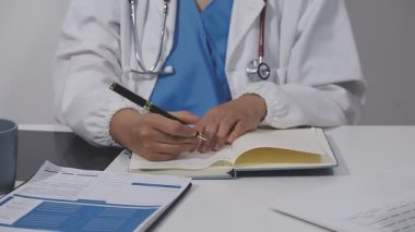 Doktor Yazma Reçetesi