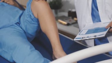 kadın doktor hastane