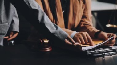 İş kadını avukat, hukuk belgesi, avukat avukat, avukat avukat avukat, hukuk hizmetleri konsepti, avukat, adalet ve hukuk bürosu.