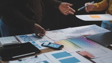 bir proje üzerinde birlikte çalışma iş takım.