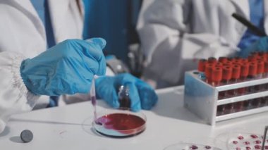 Kimyasal üretim laboratuvarı, kimya endüstrisi.