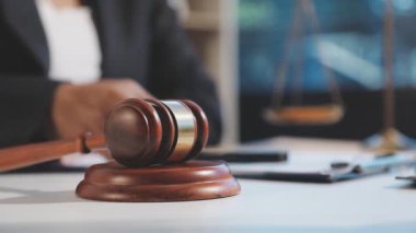 Hukuk ve adalet temalı resim