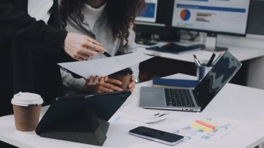 Ofisteki iş adamları