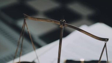 ticari adalet hukuku kavramı.