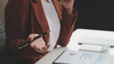 Modern ofiste çalışan iş ekibi. iş kavramı