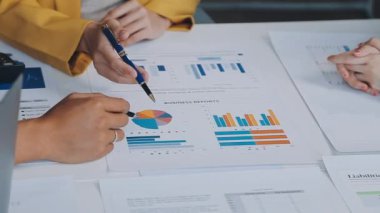 Ofiste çalışan iş ekibi.