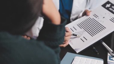 Grup toplantısında insan