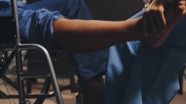 Hastanedeki hasta. Doktor hastanede..