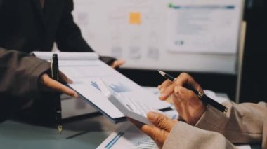 İş adamları toplantısı, tartışma planlaması, beyin fırtınası konsepti