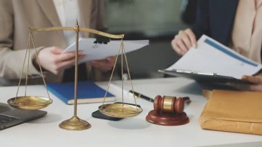 Hukuk ve Adalet Konsepti