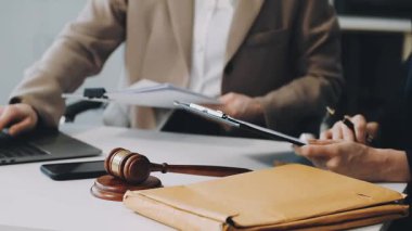 Avukat, avukat, yargıç, avukat, hakim.