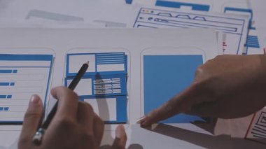 projede çalışan iş adamları