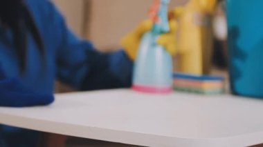 Temizlik konsepti Ofisteki temizlik ekipmanları