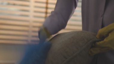 Erkek el temizleme odasını kapatın.