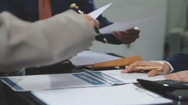 Office de işadamı imza sözleşme