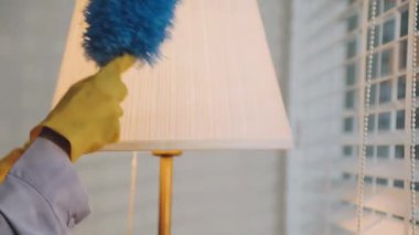 fırçanın mavi rengini kapat