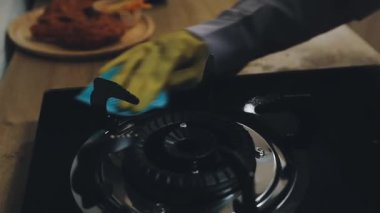 Mutfağı yapma süreci.