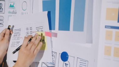 Ofiste çalışan iş ekibi..