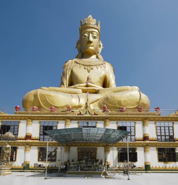 Rakhine Buddha Statue At The Mahar Kyain Thit Sar Shin Pagoda, North Okkalarpa, Yangon, Myanmar  clipart