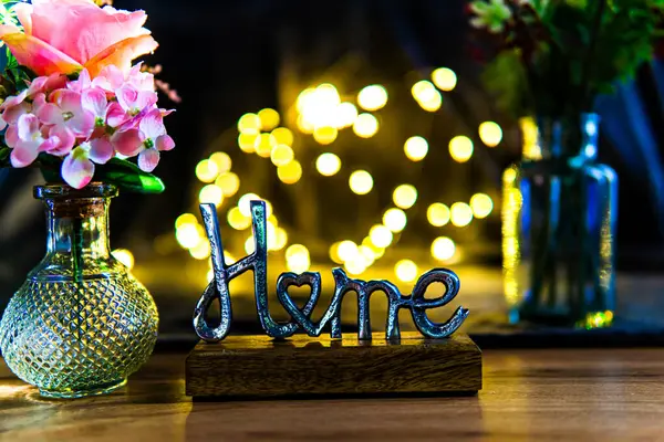 Metal Home Sign Home Decor Flower Background Lights Mindfulness Home — Stock Photo, Image