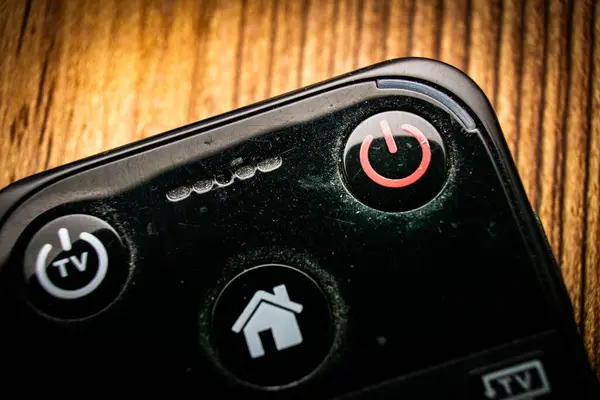 Bir Masa Gücü kapatma konseptinde Uzaktan Kontrolü Kapat