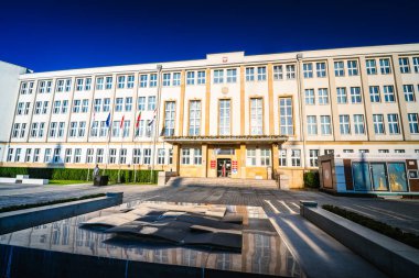 Torun Polonya 'daki Kujawsko-Pomorskie binası.