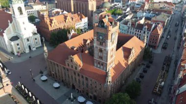 Ortaçağ şehri Torun 'un tarihi merkezinin havadan görünüşü