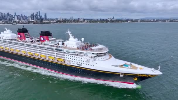 Melbourne Vic Australië Nov 2023 Disney Wonder Cruise Ship Vertrekt — Stockvideo