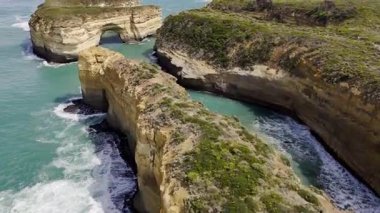 Port Campbell, VIC, Avustralya - 9-Mar-2025 - Loch Ard Gorge ünlü bir gemi enkazının yeri