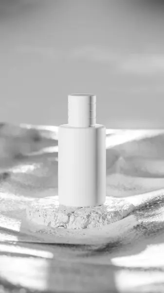 Parlak bir gökyüzünün altında çöl kumunun üzerinde duran koyu mavi bir desenli lüks parfüm şişesinin zarif 3D görüntüsü gizemi, zarafeti ve karmaşıklığı simgeliyor..