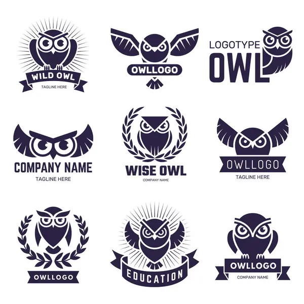Badges Hibou Oiseaux Volants Avec Plumes Animaux Sauvages Emblèmes Logos — Image vectorielle