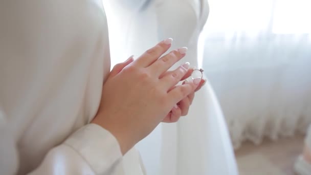 Beautiful Young Woman Putting Ring Her Finger Closeup — Stock Video