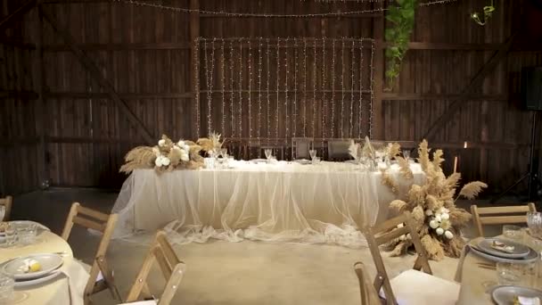 Bröllopsdagens Arrangemang Bröllopsceremoni Inne Restaurangen Fullständig — Stockvideo