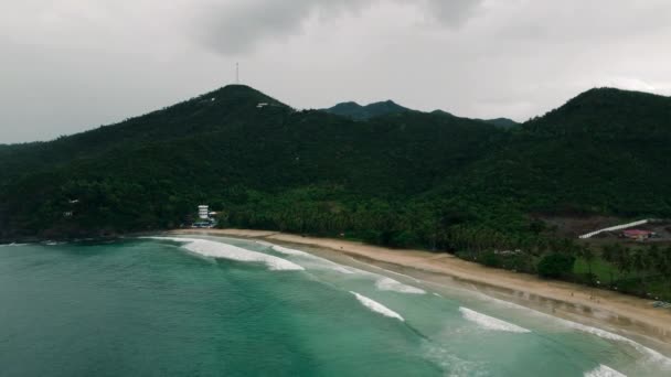 Αεροφωτογραφία Nagtabon Beach Στο Palawan Φιλιππίνες Μετά Από Έντονες Βροχές — Αρχείο Βίντεο