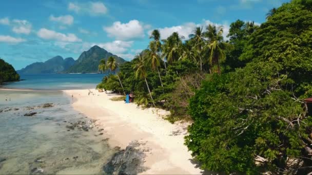 ヴァニラビーチとナッパンビーチ エルニド フィリピンでのエアリアル4Kビュー 美しい風光明媚なトロピカルビーチとターコイズの海 — ストック動画