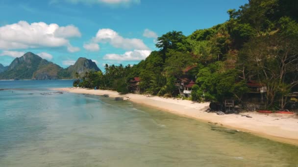 Aerial Widok Kinowy Nad Vanilla Plaży Plaży Nacpan Nido Filipiny — Wideo stockowe