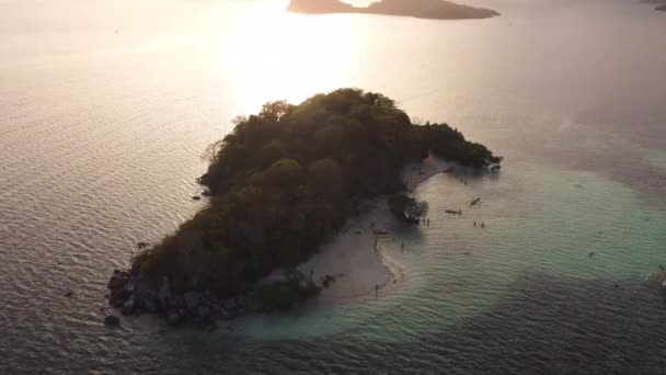 Céu Aéreo Vista Coron Island White Island Largo Costa Ilha — Vídeo de Stock