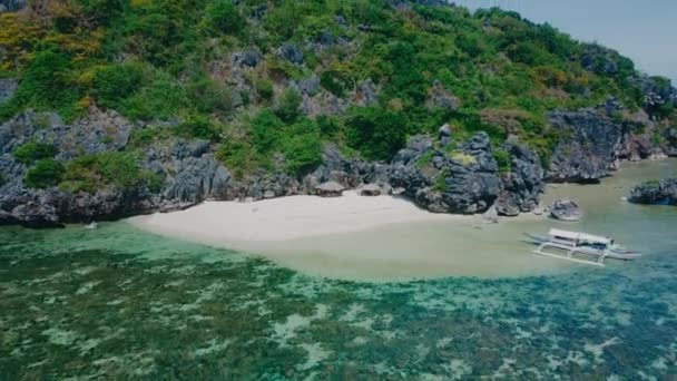 Aerial View Drone Shot Small Islands Beaches Calauit National Park — Stock Video