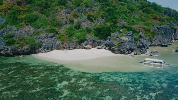 Αεροφωτογραφία Drone Λήψη Μικρών Νησιών Και Παραλιών Γύρω Από Εθνικό — Αρχείο Βίντεο