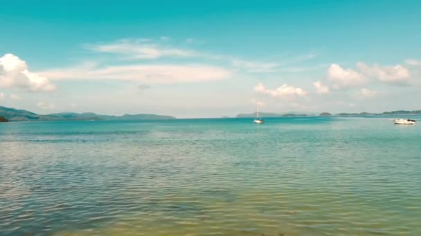 Vista Aerea Che Attraversa Paesaggio Girato Sopra Baia Coconut Beach — Video Stock