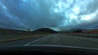 İskoç Dağları Manzarası Cairngorms Ulusal Parkı Sürücüsü 