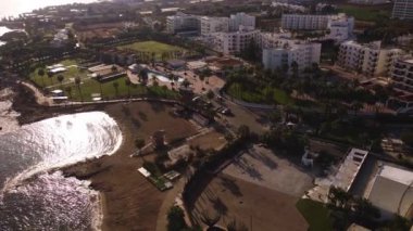 Hava manzaralı protaras kasabası Akdeniz 