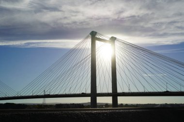 Beyaz Köprü, su üzerindeki köprü, dönüm noktası, kablo köprüsü, köprü arkaplanı