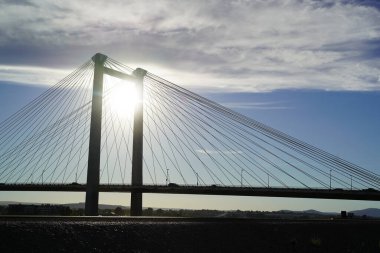 Beyaz Köprü, su üzerindeki köprü, dönüm noktası, kablo köprüsü, köprü arkaplanı