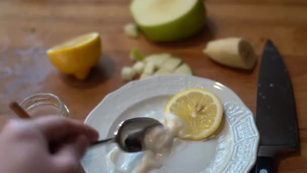 Picar Fruta Charcutería Fruta Bocadillos Comer Sano Cuchillo Corte Cortar — Vídeos de Stock