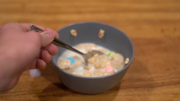 Cereálie Marshmallow Cereálie Jíst Cereálie Snídaně Snadné Snídaně Rychlá Snídaně — Stock video