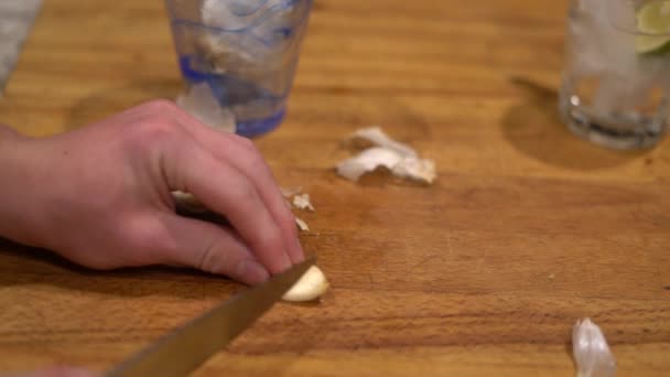 Резка Трав Измельчение Кухня Специи Лайм Лимон Нож Кулинарные Навыки — стоковое видео