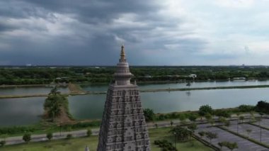 Sinematik, turistik yerler, pagodalar, topluluklar, manzaralar