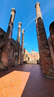 Eski kalenin eski kalıntıları