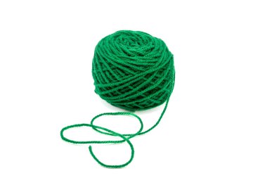 Açık arkaplanda güzel parlak yeşil yün.